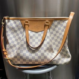 Louis Vuitton Siracusa crossbody azure GM(1181)